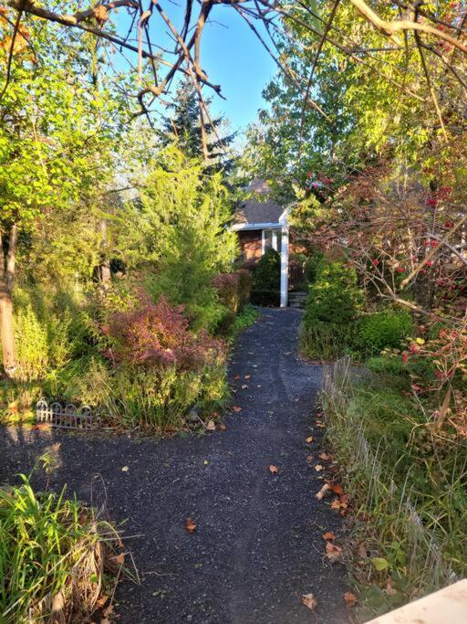 Country Cottage Penn Yan Exterior photo